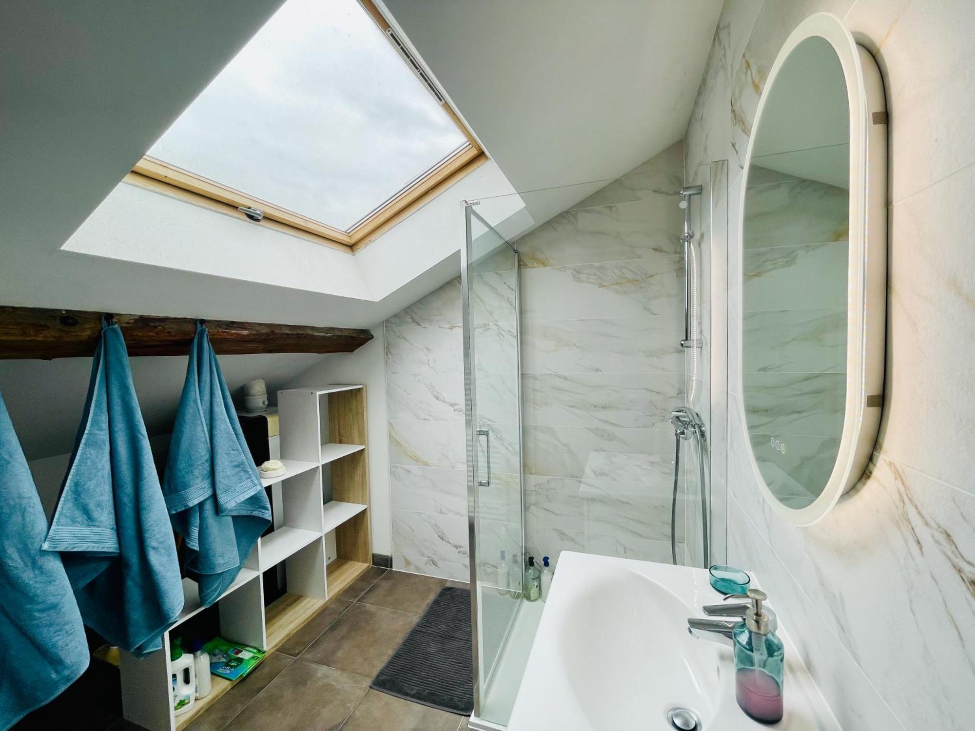 Apartament Duplex + Parking Gratuit Facile Sainte-Suzanne  Zewnętrze zdjęcie