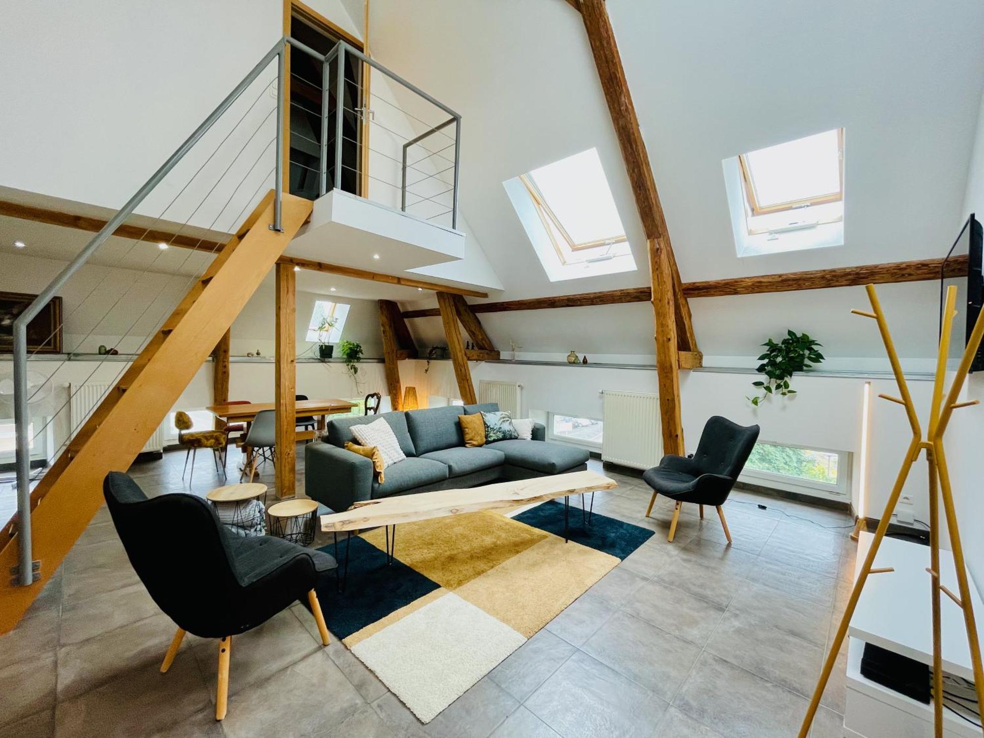 Apartament Duplex + Parking Gratuit Facile Sainte-Suzanne  Zewnętrze zdjęcie